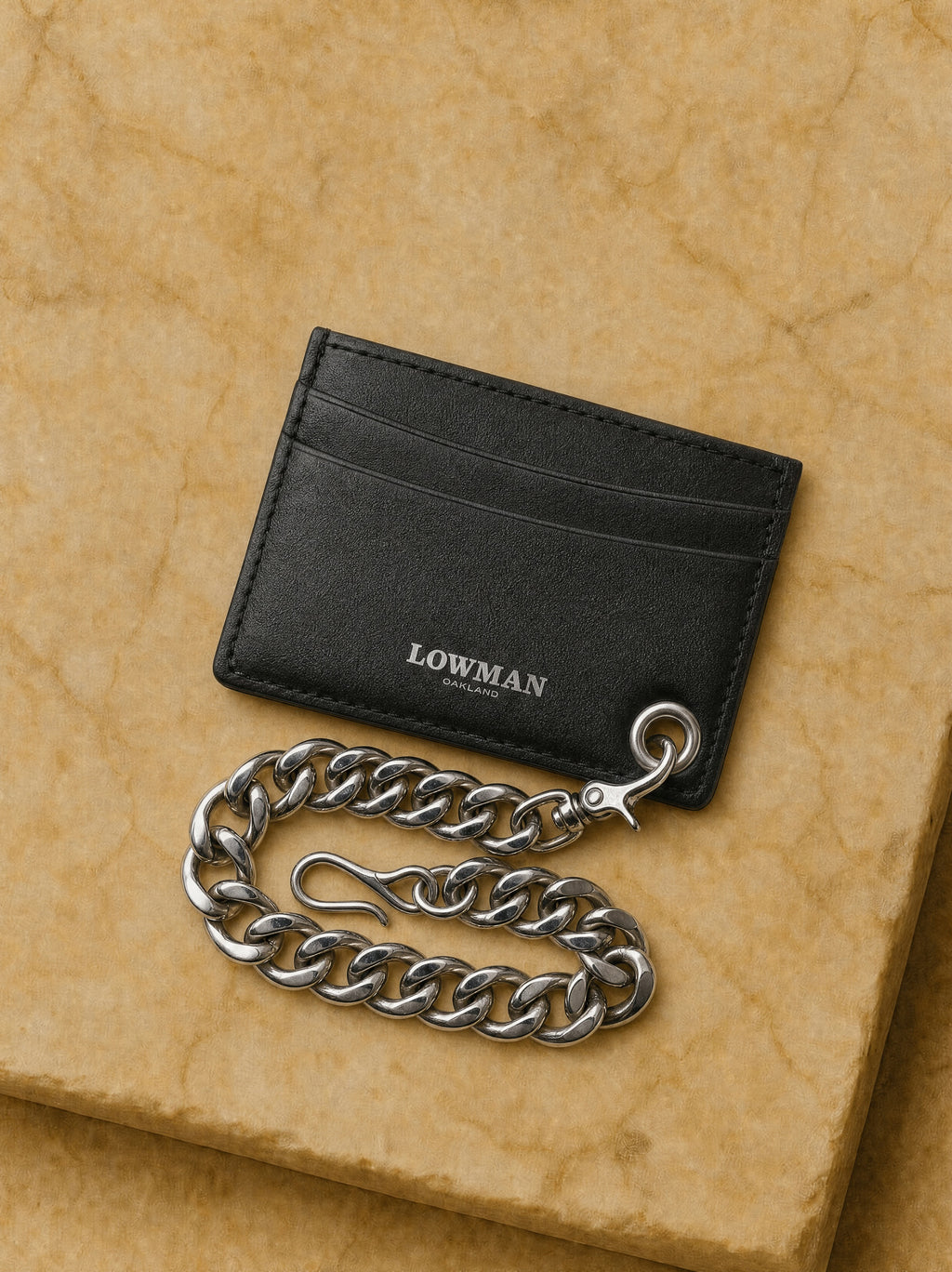 Wallet w/ Oversized Chain