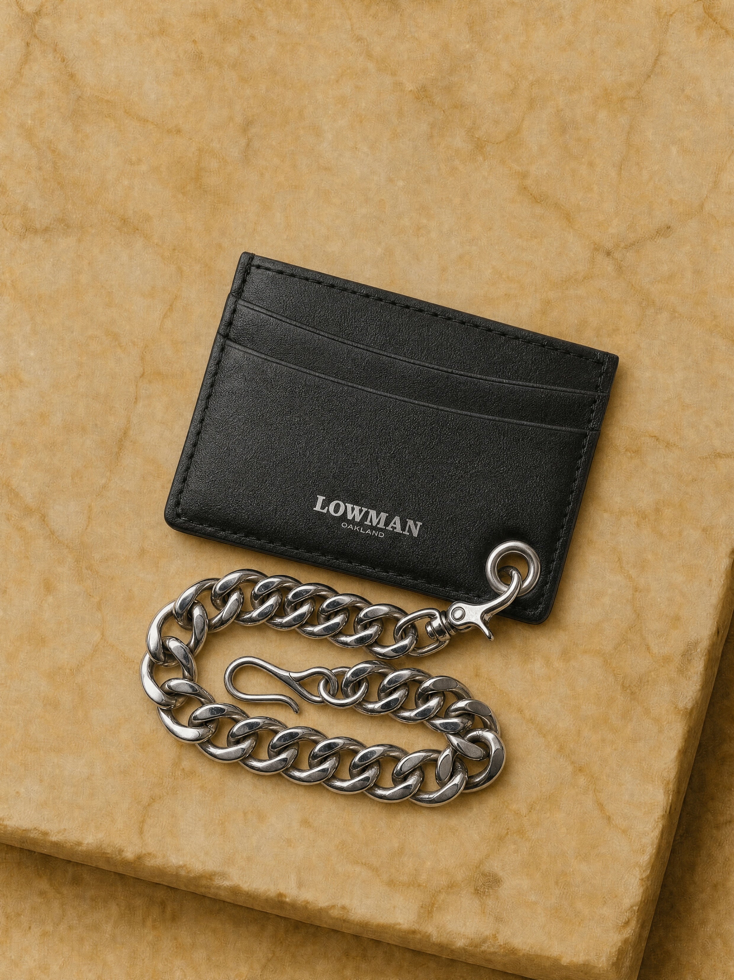 Wallet w/ Oversized Chain
